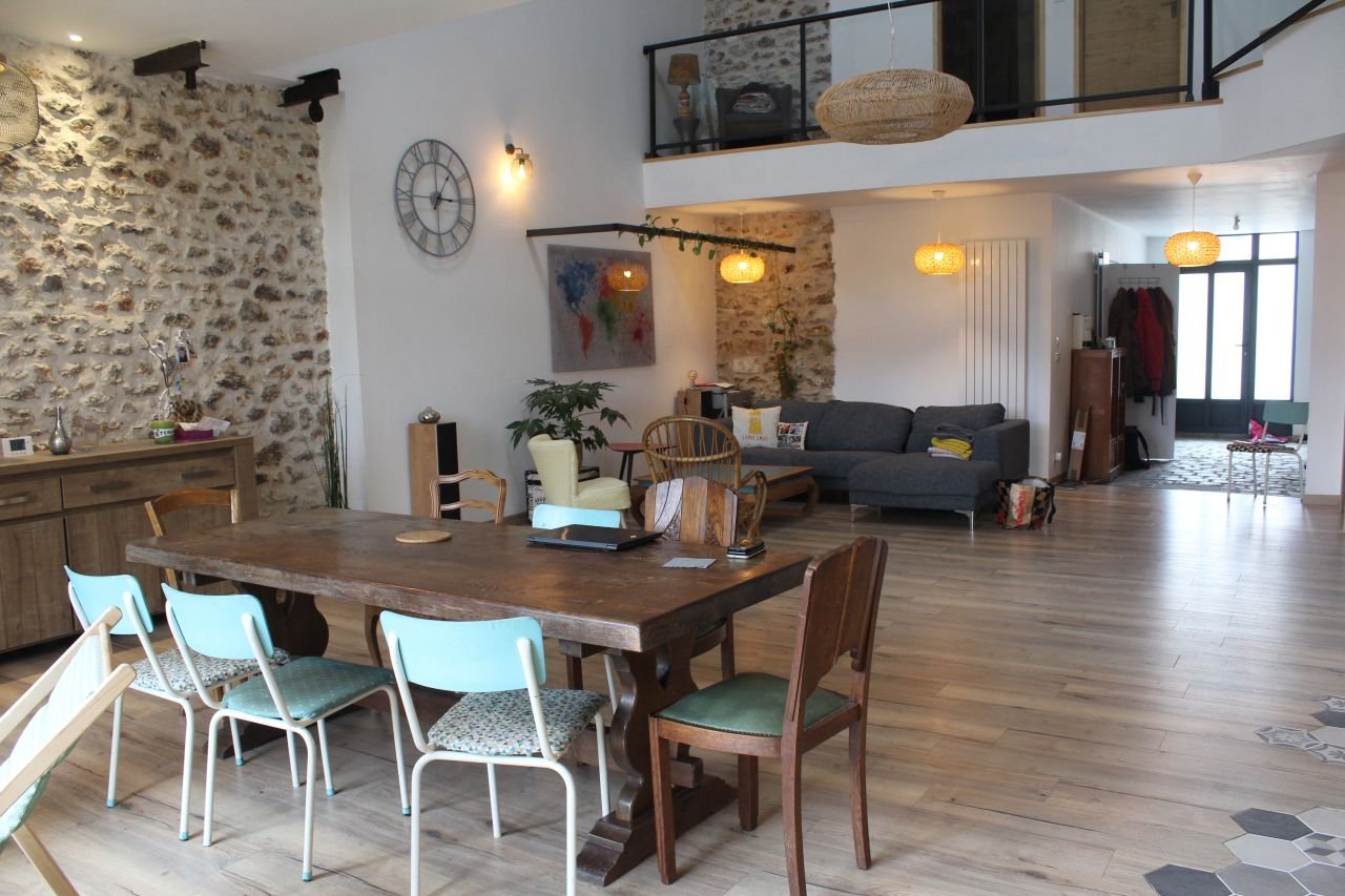 Maison en pierres rénovée proche Paris – photo 2