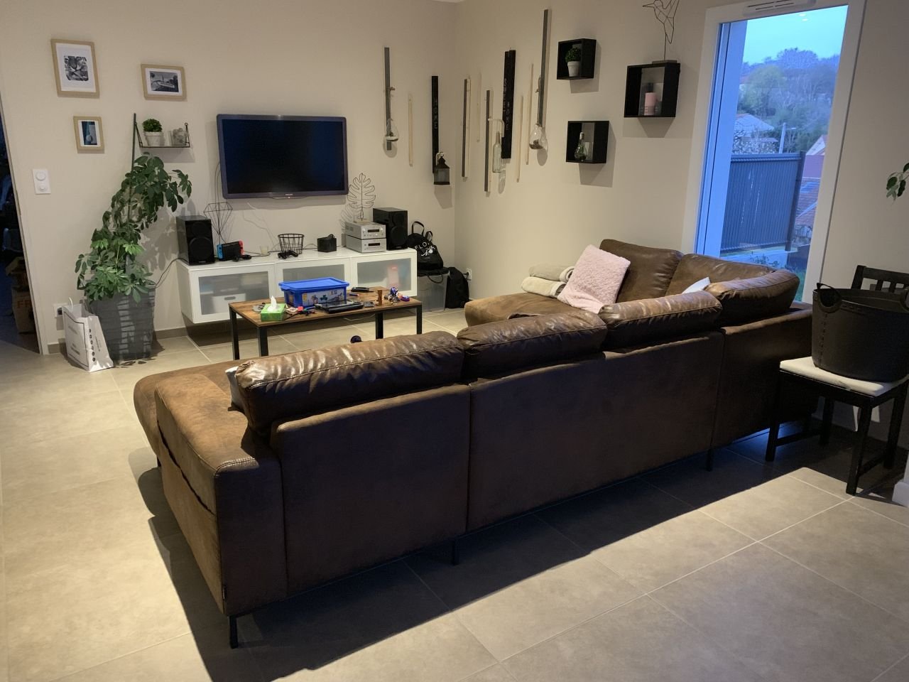 Maison moderne proche Lyon – photo 3