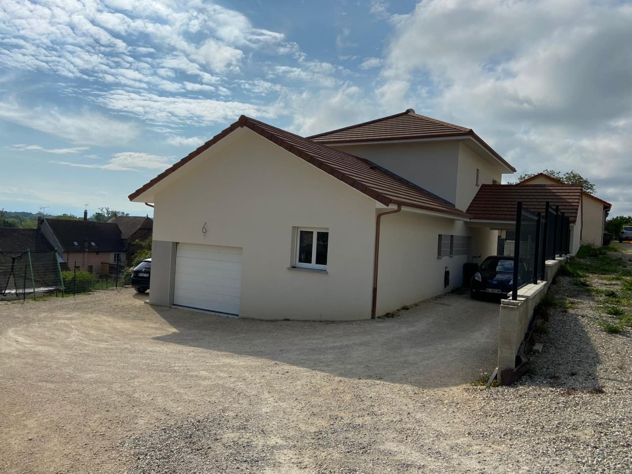 Maison moderne proche Lyon – photo 7