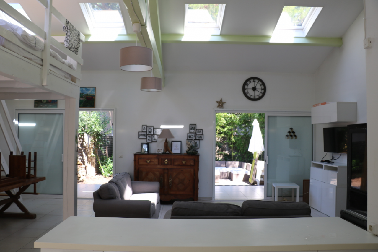 Maison méditerranéenne proche de Sète – photo 1