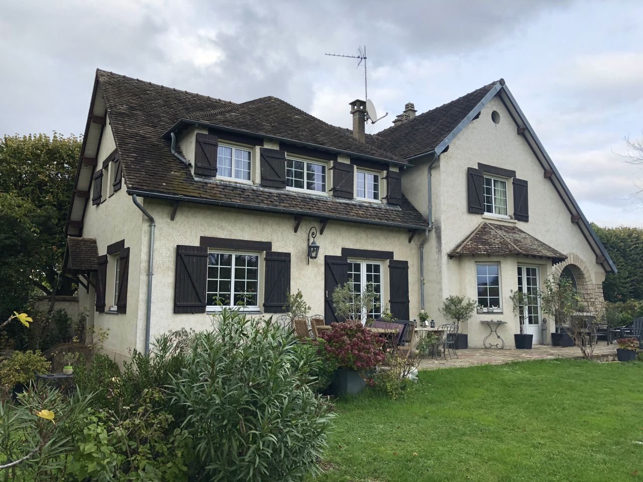 Maison bourgeoise avec le cachet d’antan – photo 1