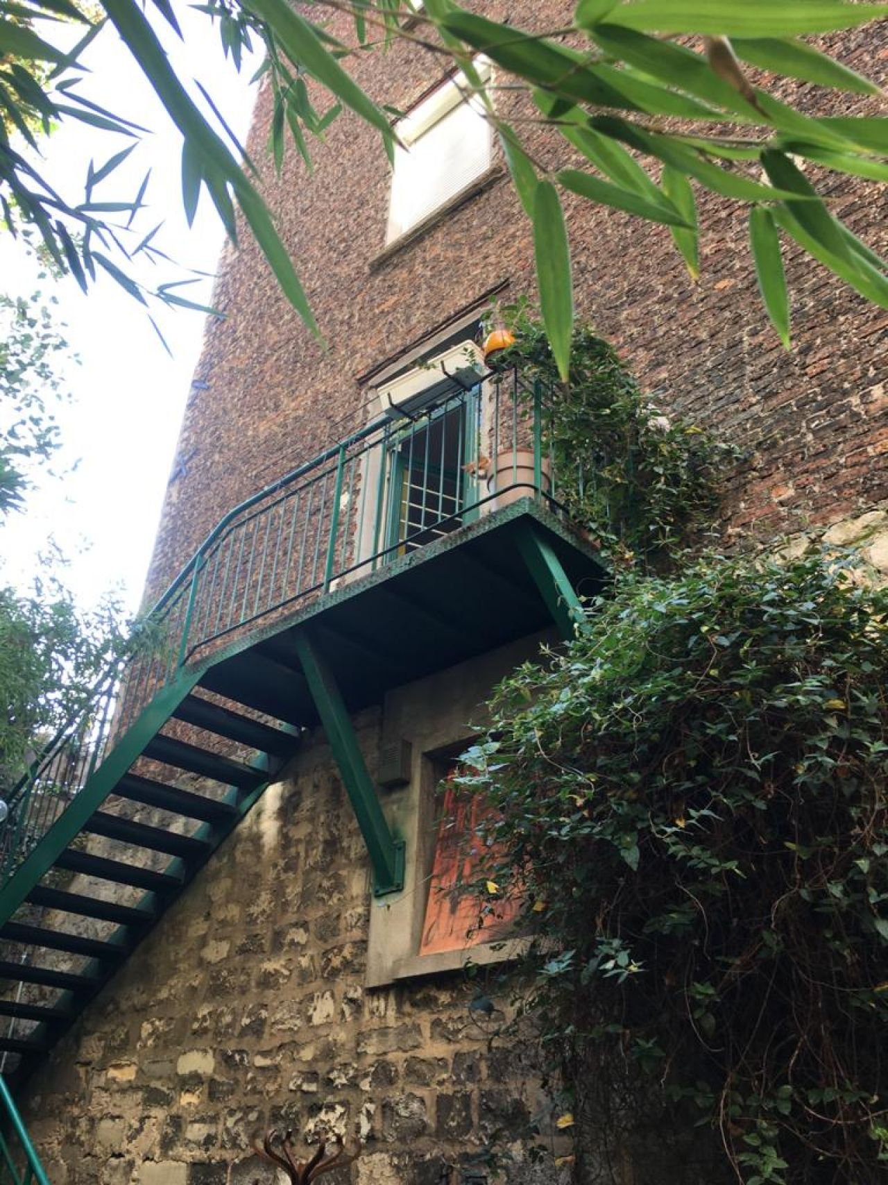 Loft de 70m2 plus jardin de 40m2│Loge d’artiste de 50m2 sur demande/ RP – photo 9