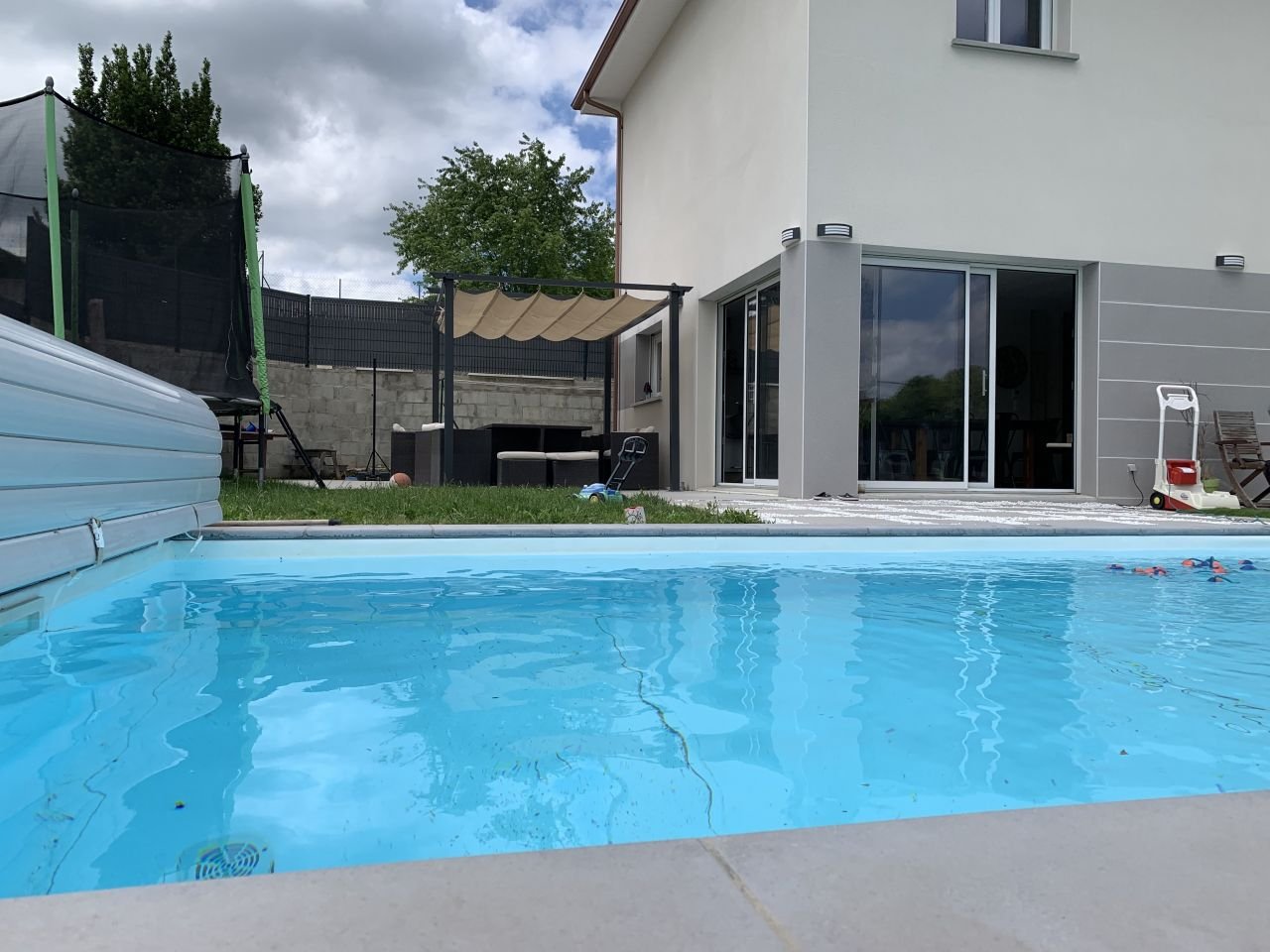 Maison moderne proche Lyon – photo 13