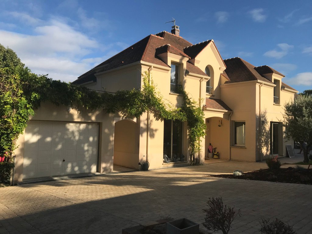 Maison moderne proche Paris – photo 1