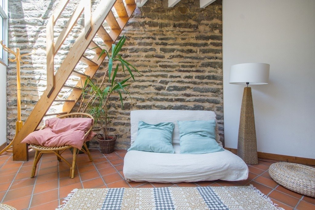 Maison divisée en plusieurs appartements (Est) – photo 7