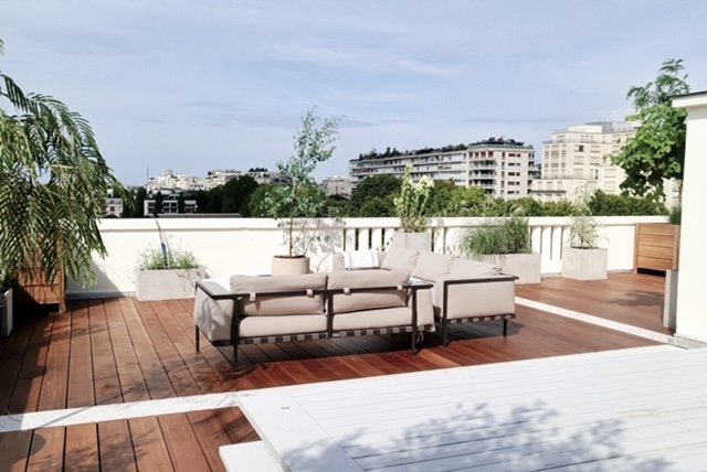 Duplex avec terrasse en plein Paris – photo 2