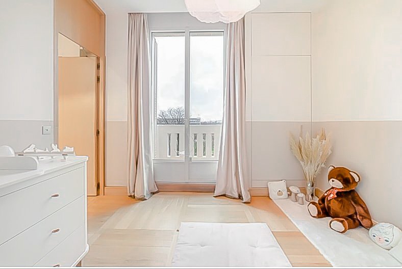 Duplex avec terrasse en plein Paris – photo 9