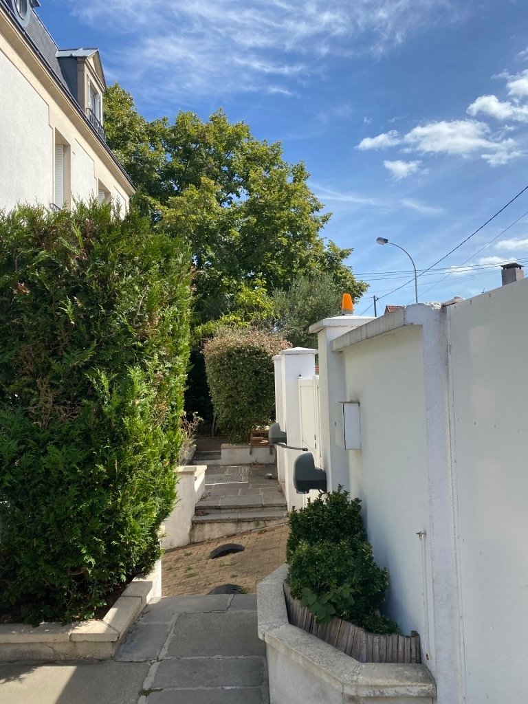 Maison ancienne, ameublement moderne proche Paris – photo 15