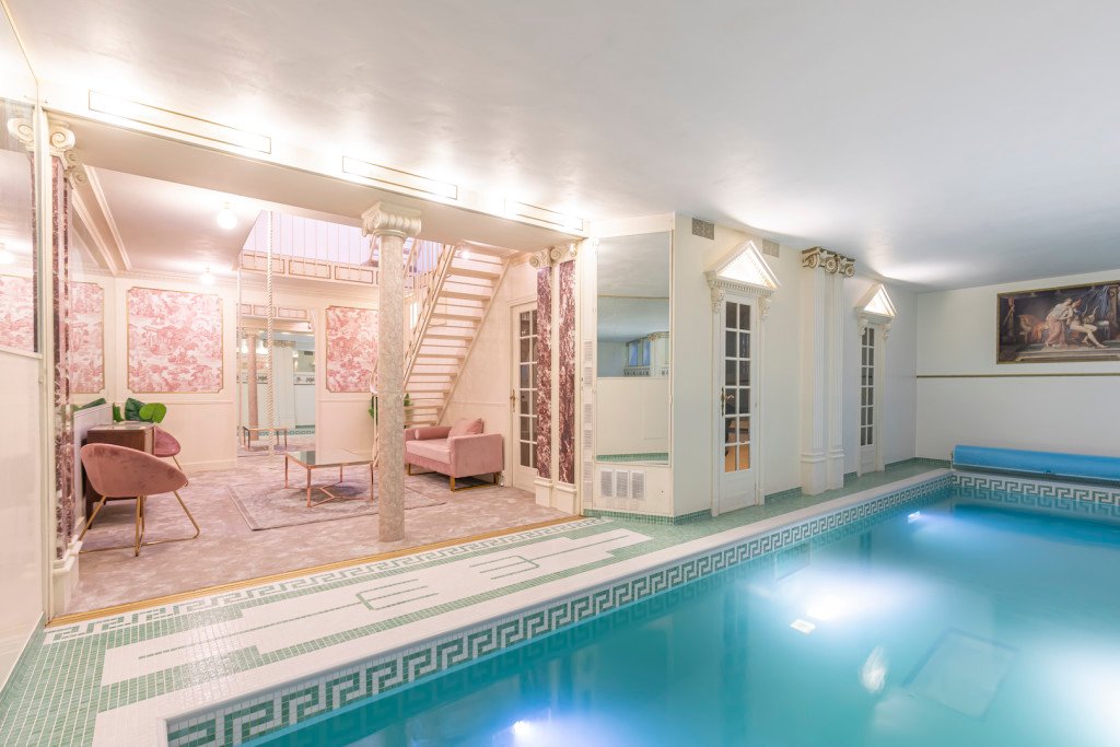 Piscine privée intérieure style ancien proche Paris – photo 1