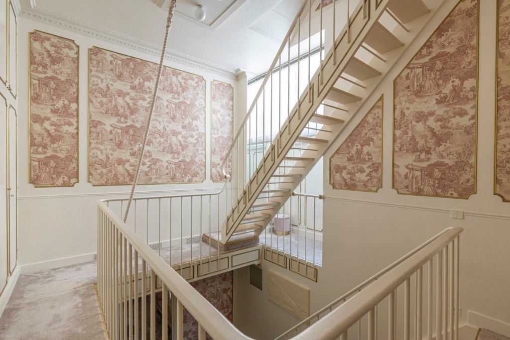 Piscine privée intérieure style ancien proche Paris – photo 3