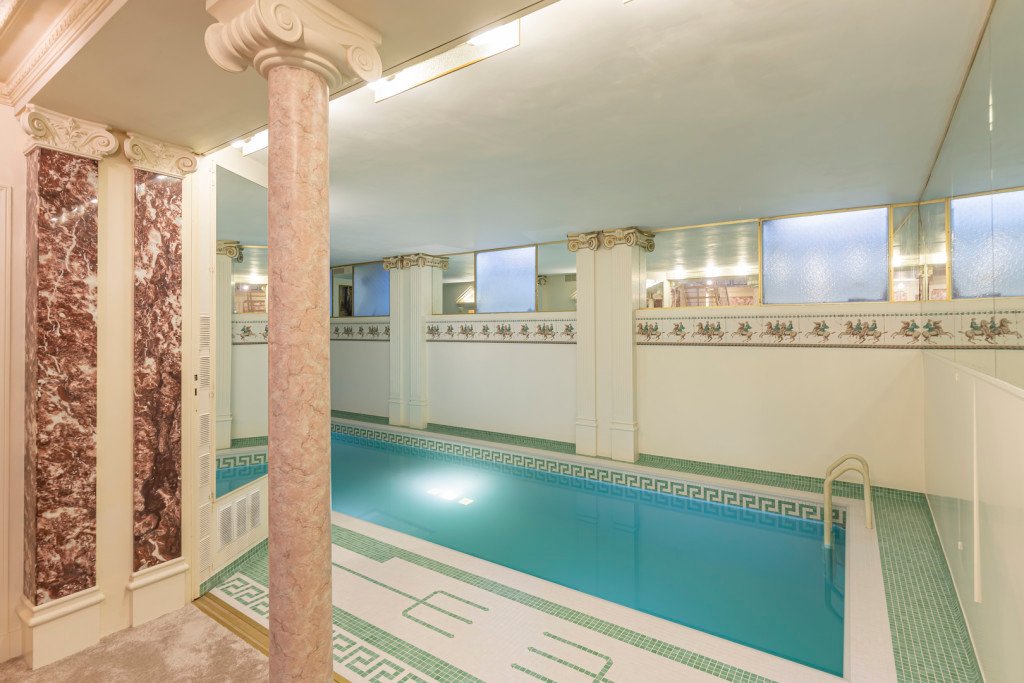 Piscine privée intérieure style ancien proche Paris – photo 8