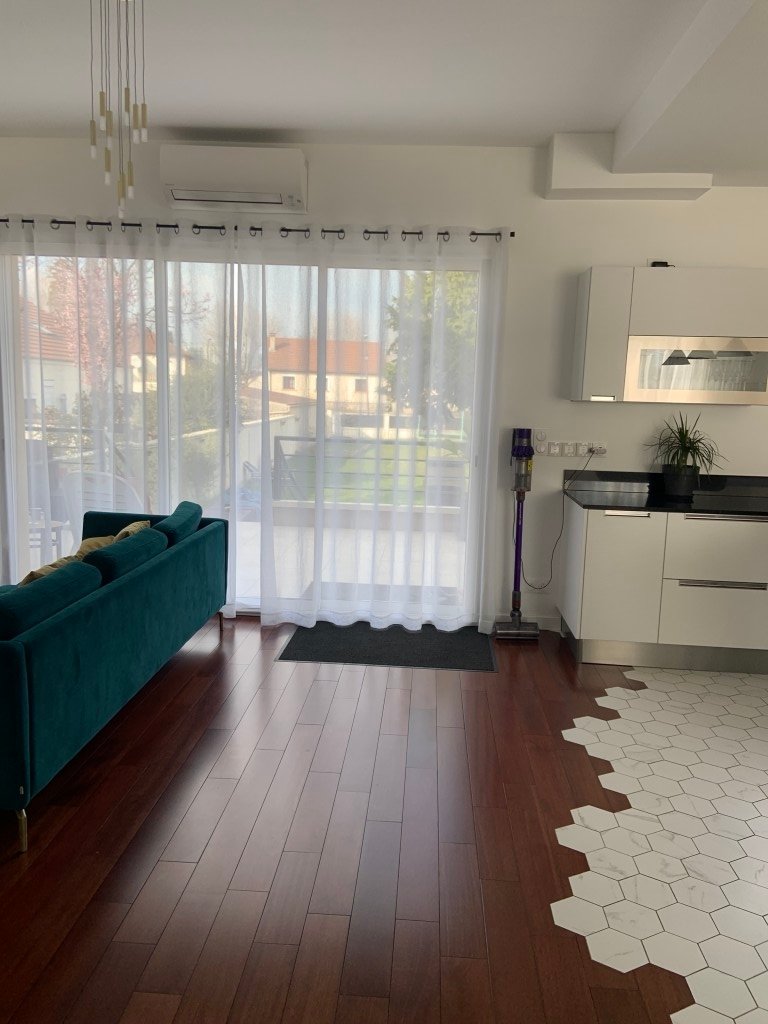 Villa moderne en région parisienne – photo 3