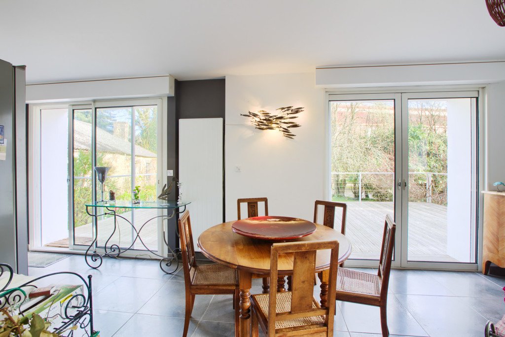 Maison en bordure de rivière – photo 10