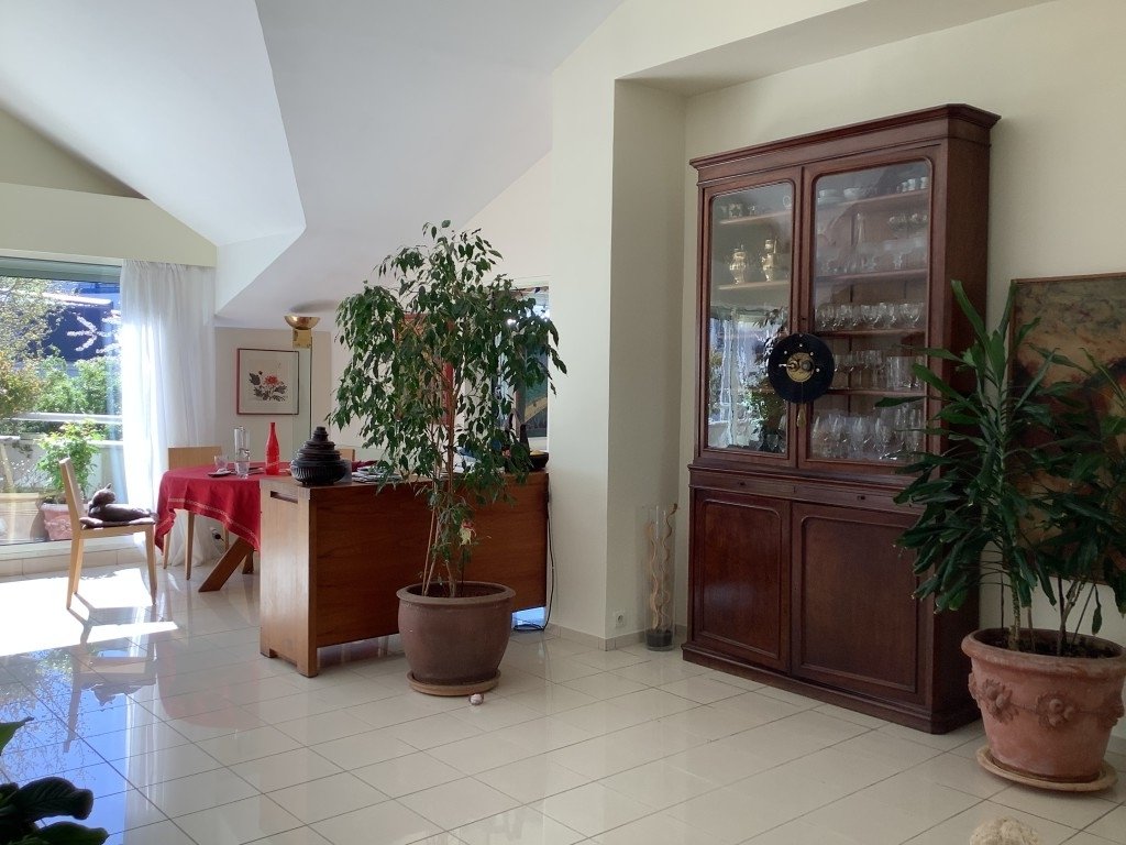 Appartement duplex, vue sur un jardin en région parisienne – photo 6