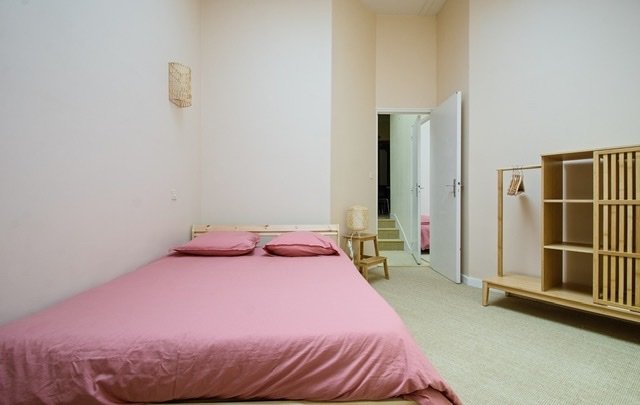 Maison divisée en plusieurs appartements (Est) – photo 15