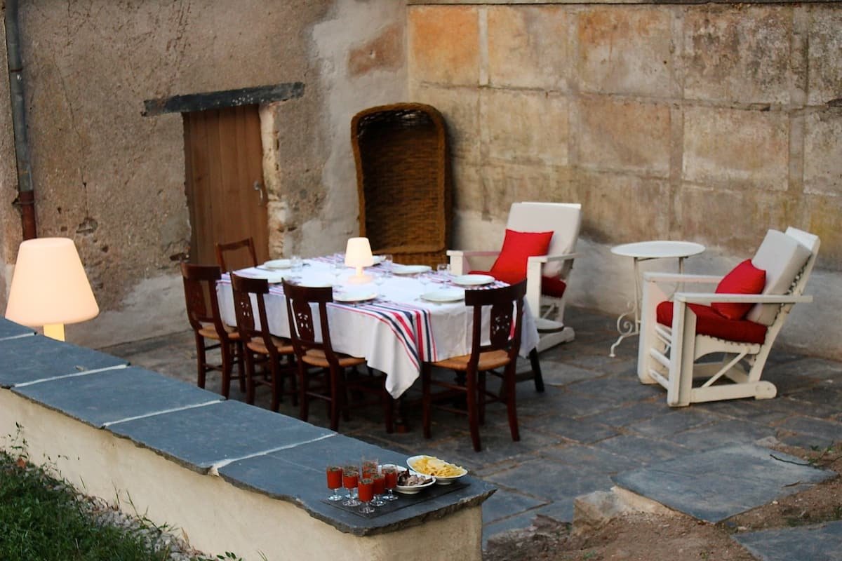 Manoir et ses dépendances – photo 8