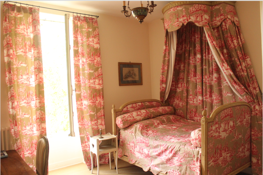 Manoir et ses dépendances – photo 13