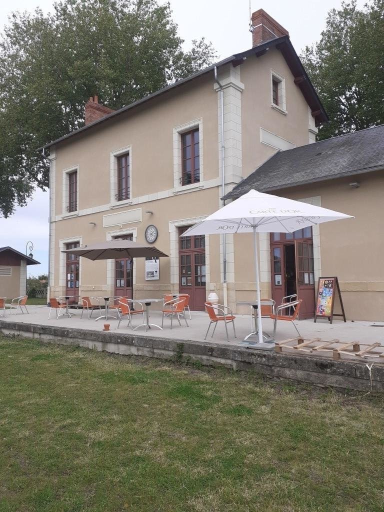 Ancienne gare restaurée – photo 15