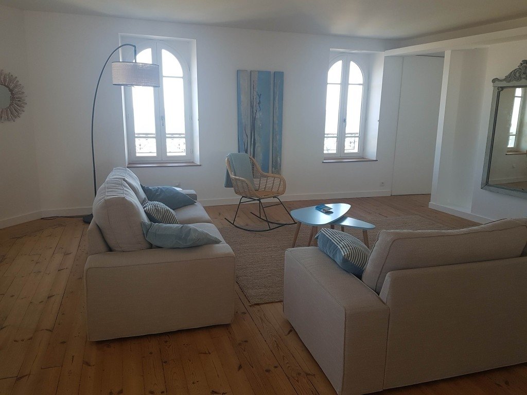 Villa d’architecte face à la mer – photo 12