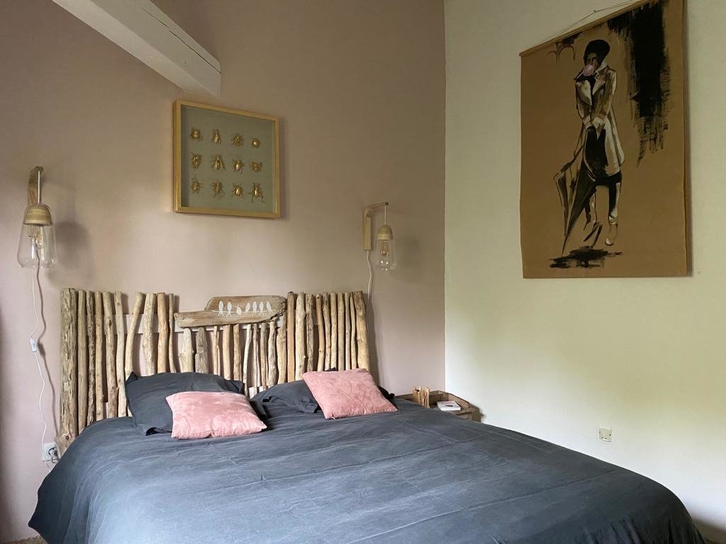 Maison atypique dans environnement boisé – photo 6