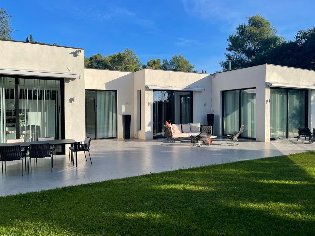 Villa architecte de plain pied – photo 1