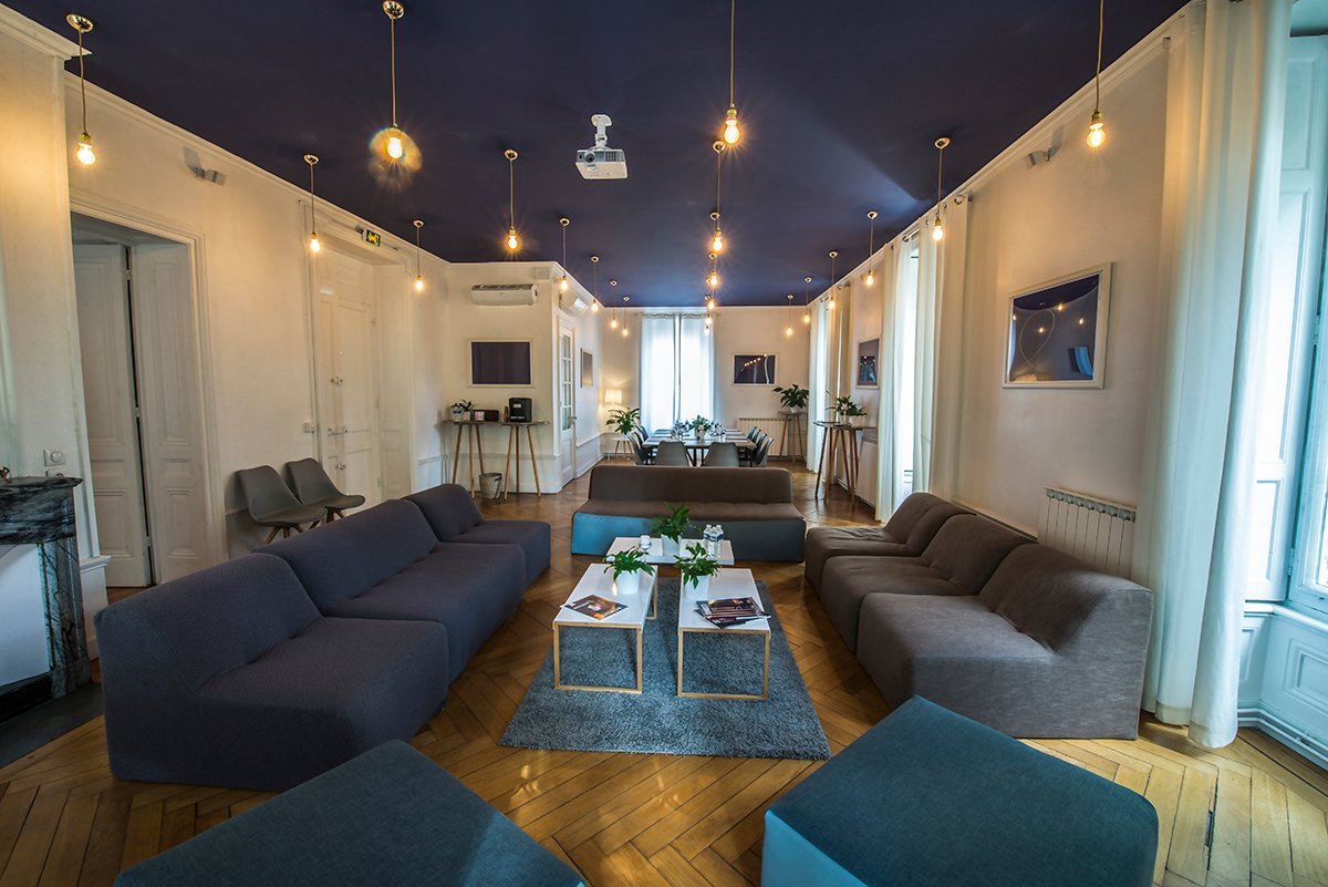 Hôtel particulier avec jardin – photo 7