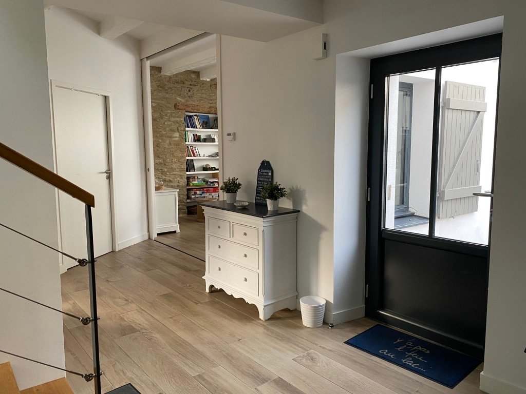 Maison de ville au cœur du bourg – photo 9