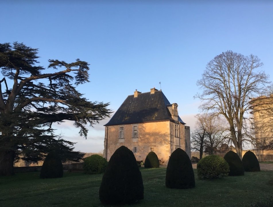 Château du XIIIème siècle – photo 2