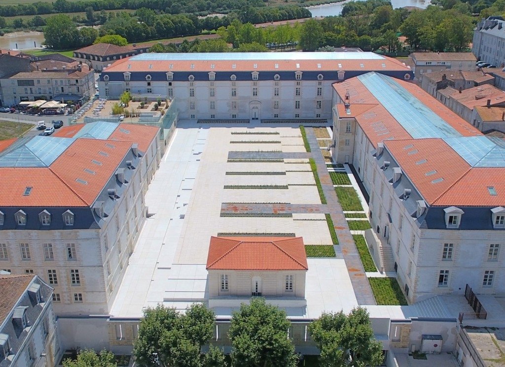 Résidence, classée Monument Historique – photo 17