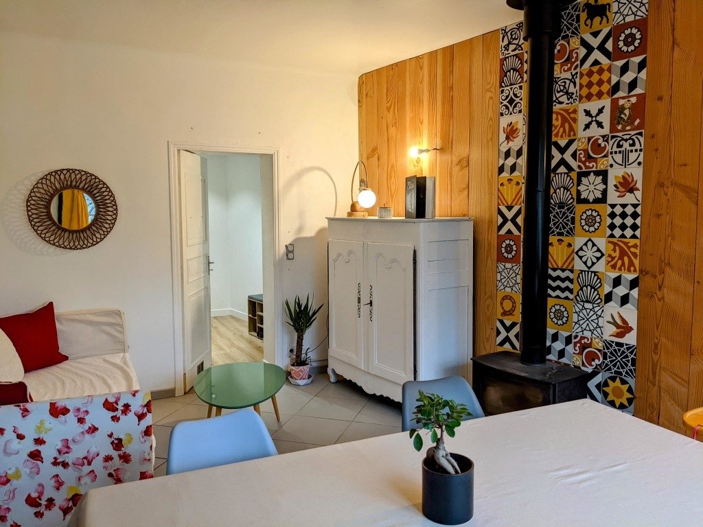 Maison de ville, studios, 2 garages, 2 caves – photo 2