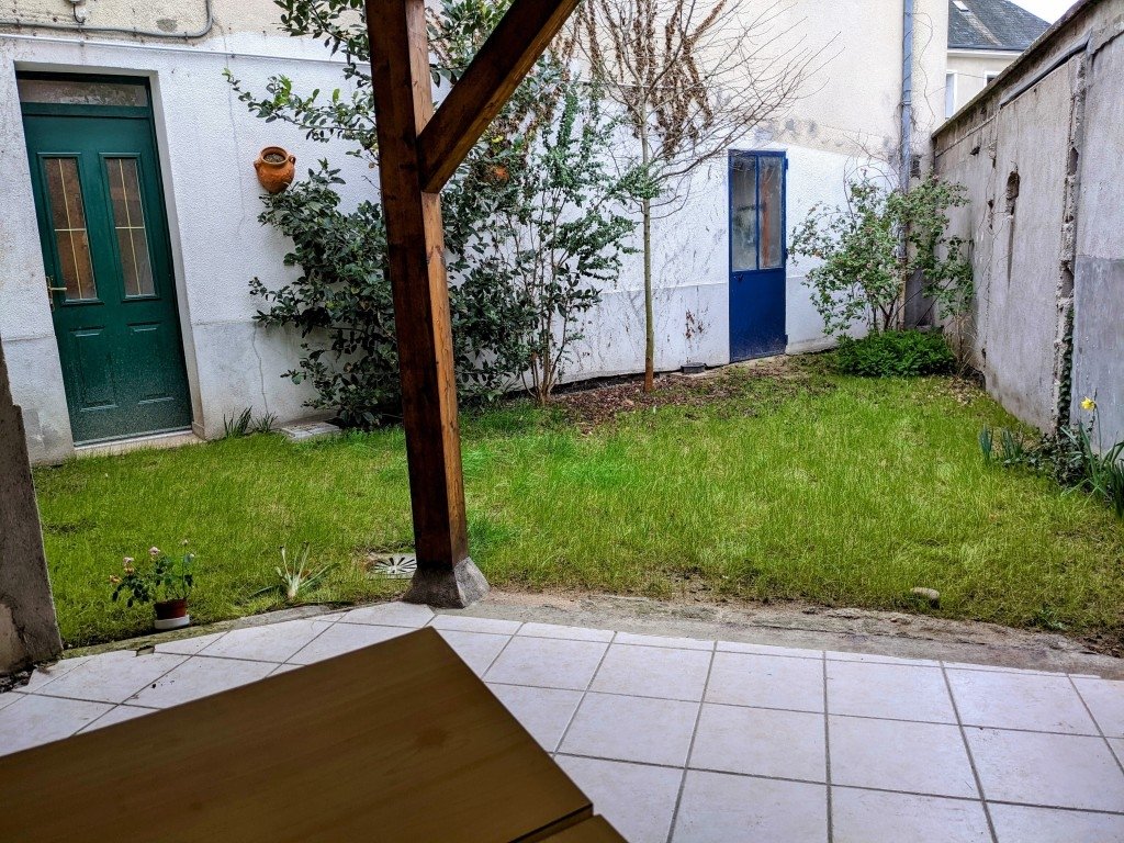 Maison de ville, studios, 2 garages, 2 caves – photo 4