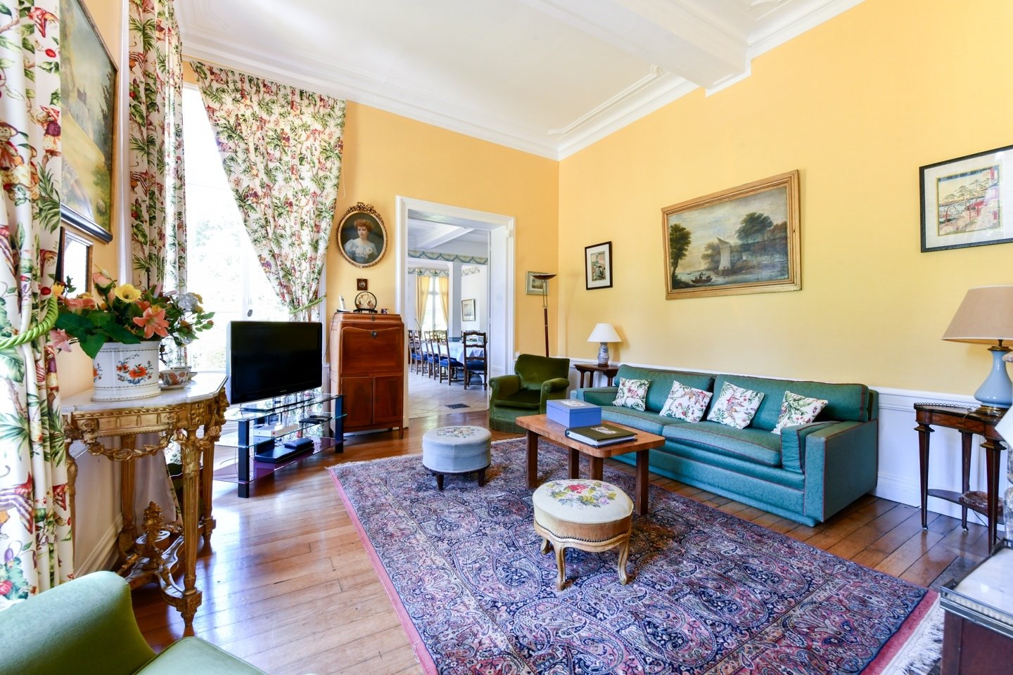 Château, XVIIIe siècle – photo 12