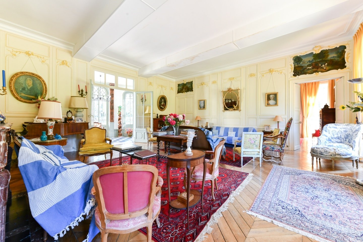 Château, XVIIIe siècle – photo 13