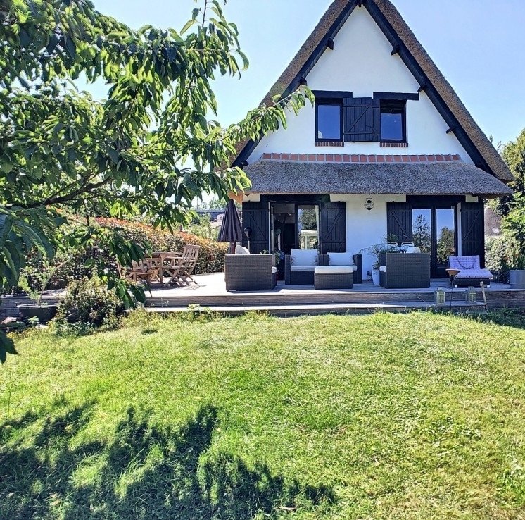 Maison de toit de chaume – photo 11