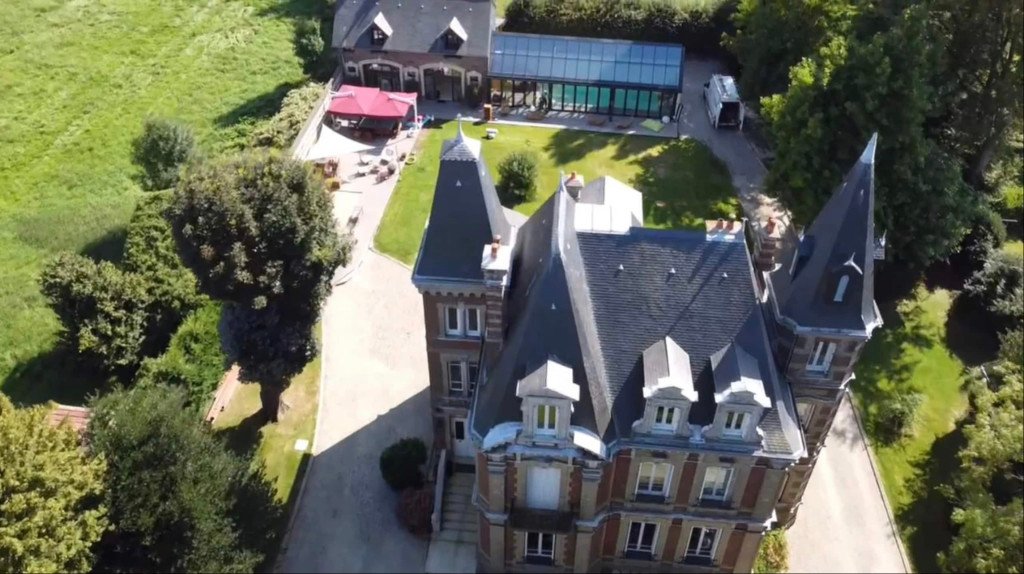 Manoir de 1850, rénové – photo 1