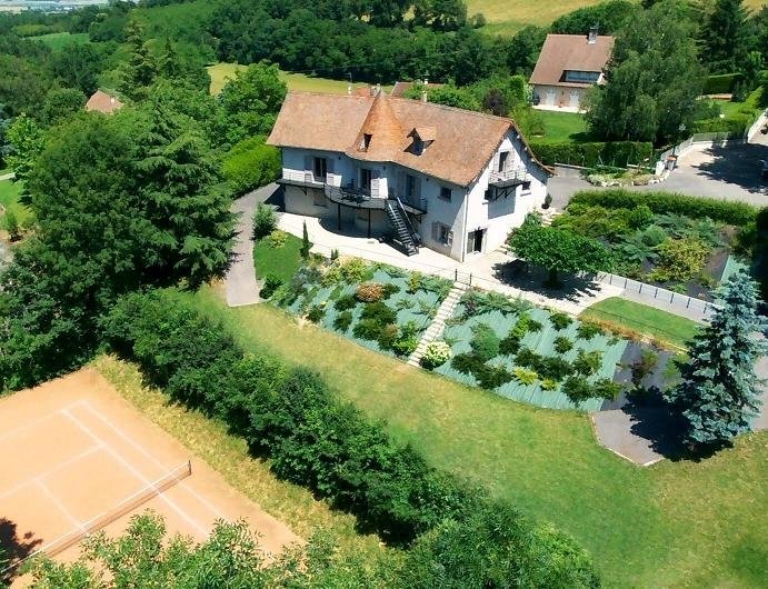 Gîte avec bel espace extérieur – photo 13