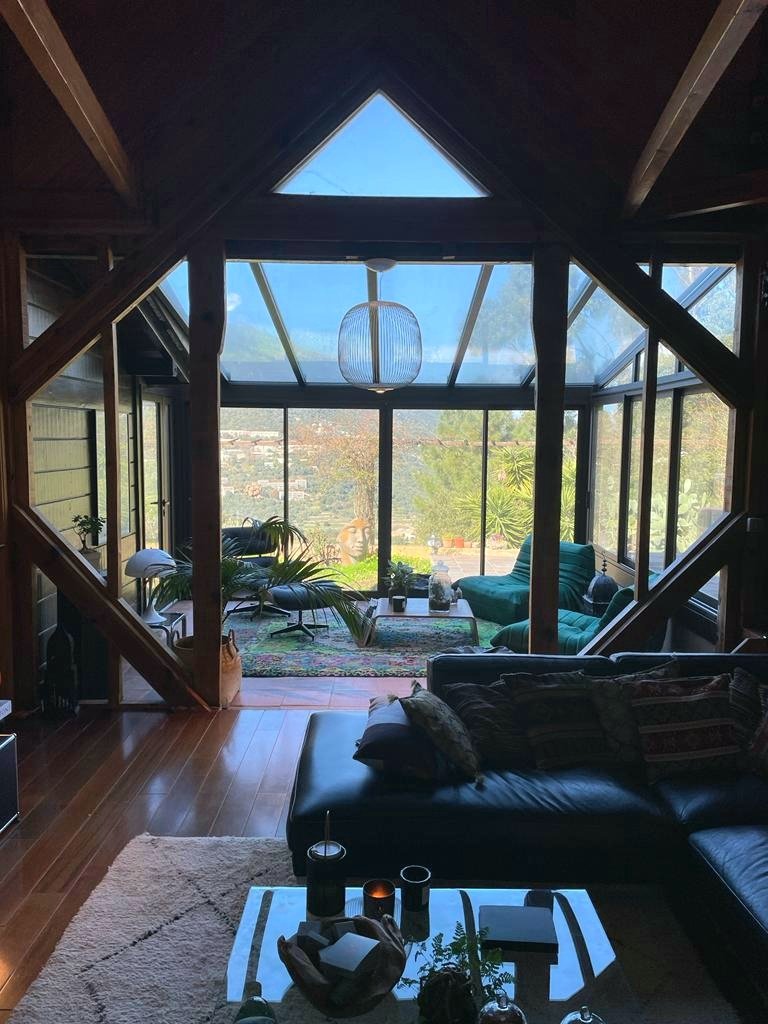 Chalet face à la montagne – photo 2