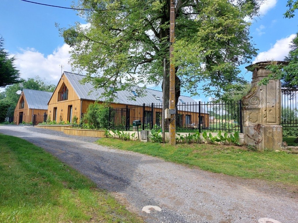 2 maisons style longère en bois – photo 1