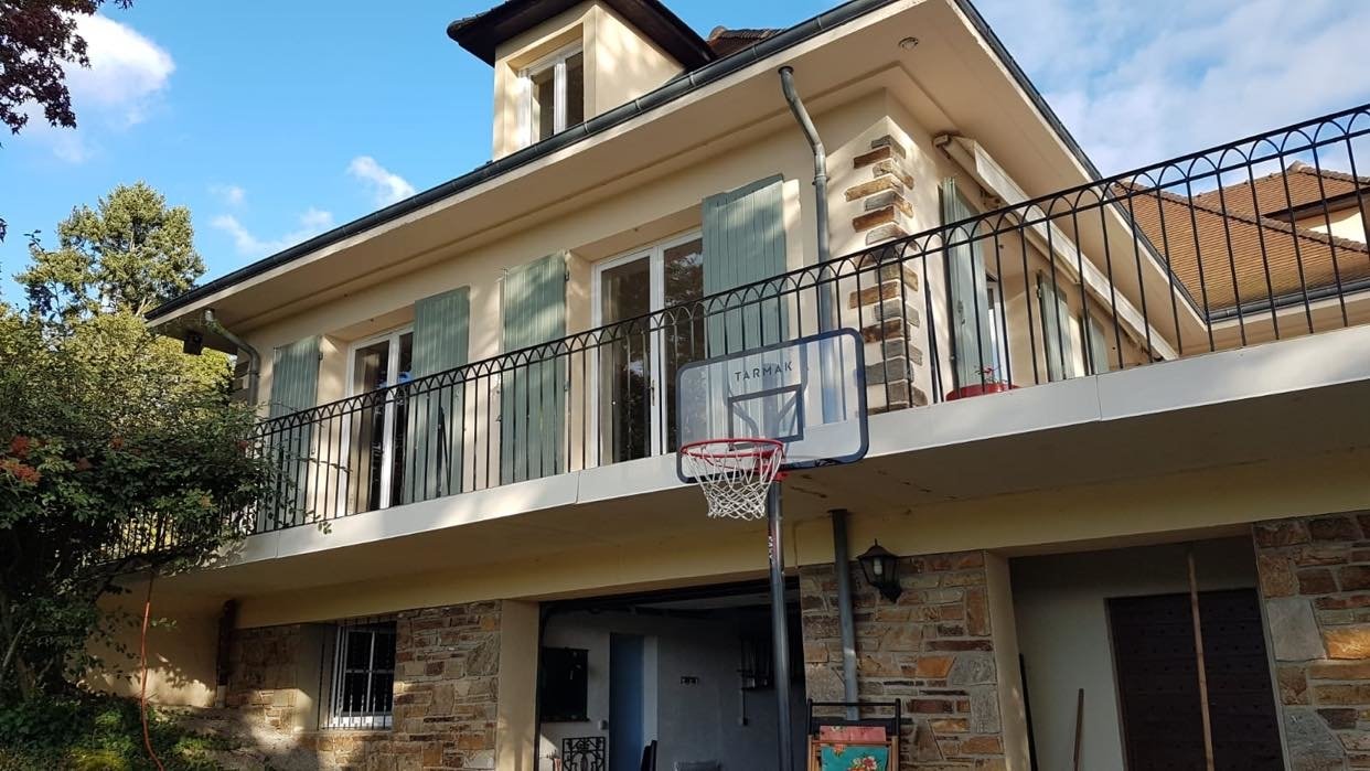 Maison de caractère entourée de verdure – photo 2