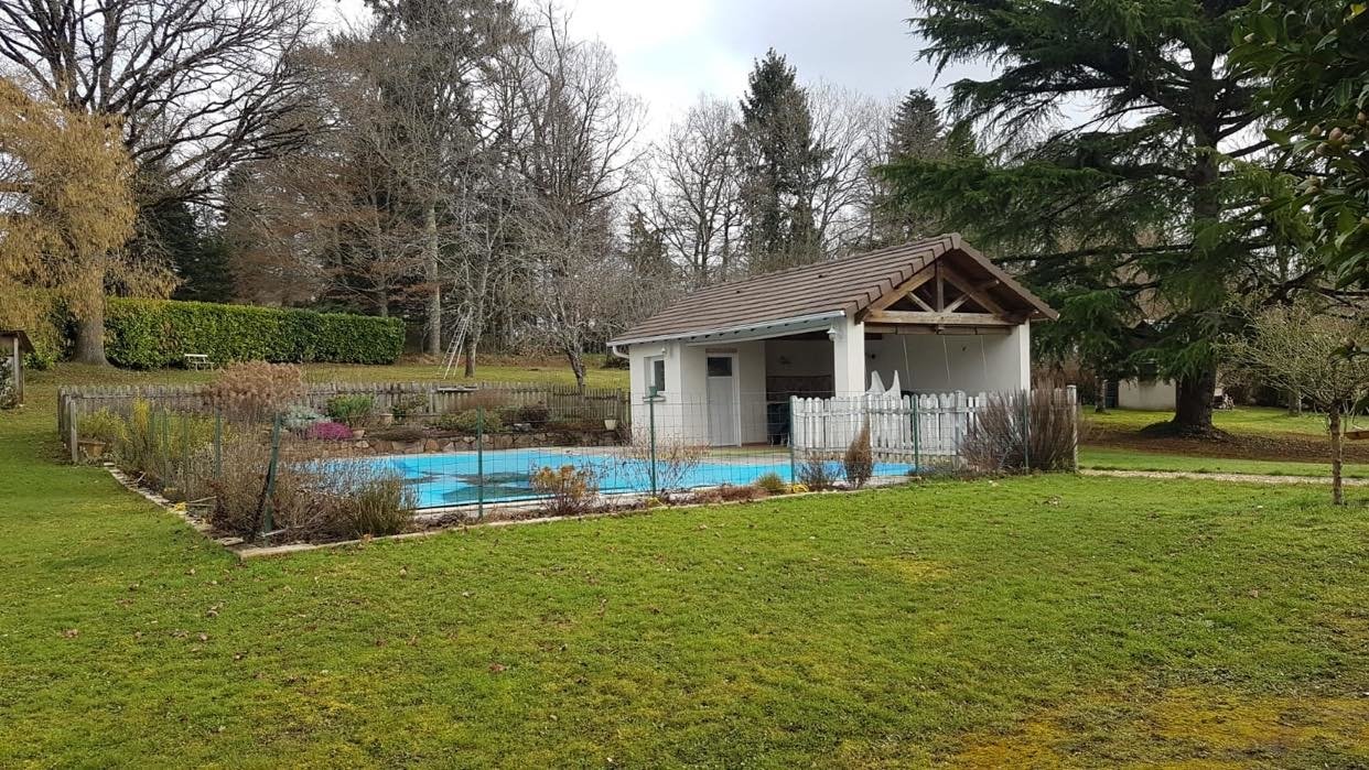 Maison de caractère entourée de verdure – photo 13