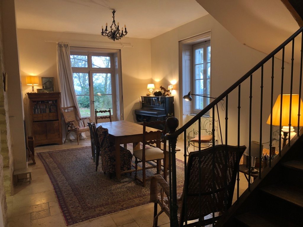 Maison et parc – photo 1