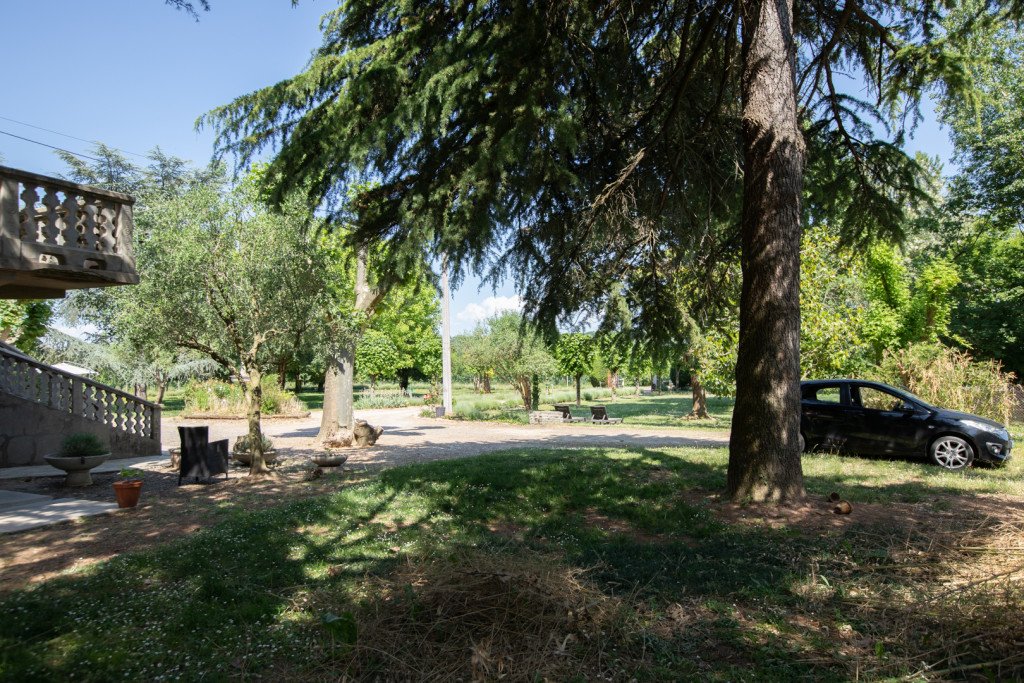 Maison sur parc arboré – photo 7