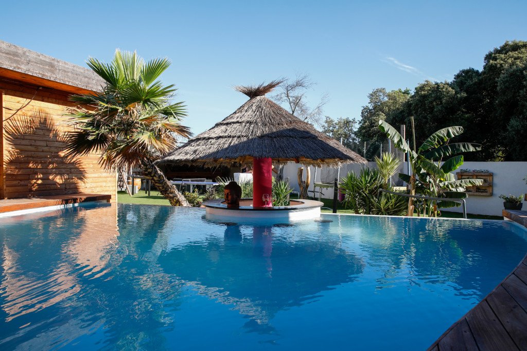 Maison contemporaine atypique en bois – photo 5