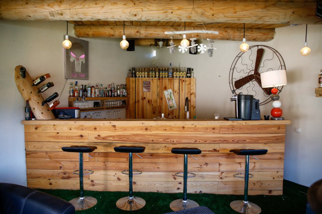 Maison contemporaine atypique en bois – photo 6