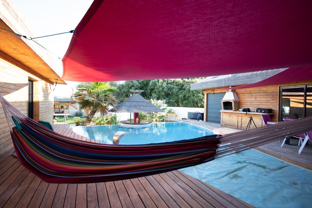 Maison contemporaine atypique en bois – photo 11