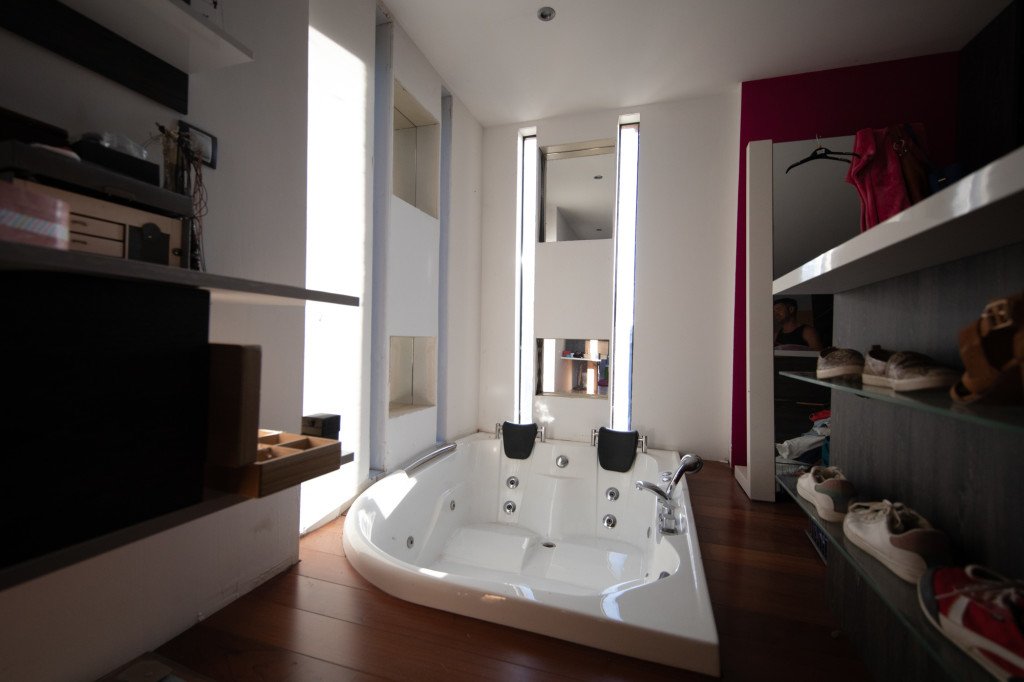 Maison contemporaine atypique en bois – photo 18