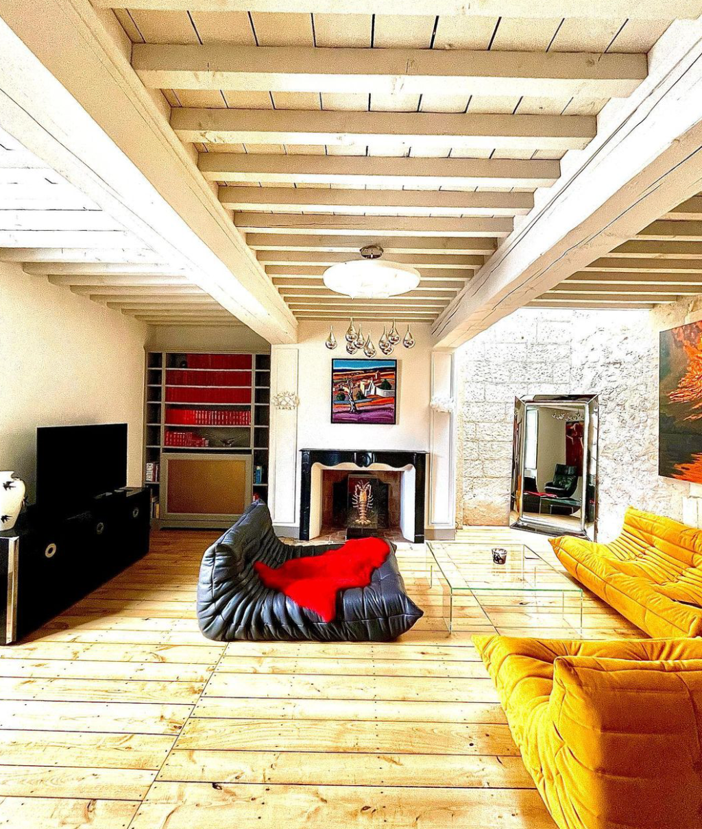 Hôtel particulier avec cave à vin – photo 3