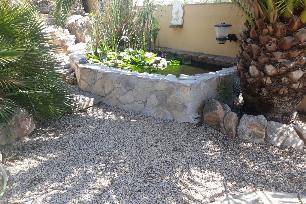Maison avec piscine extérieure – photo 12