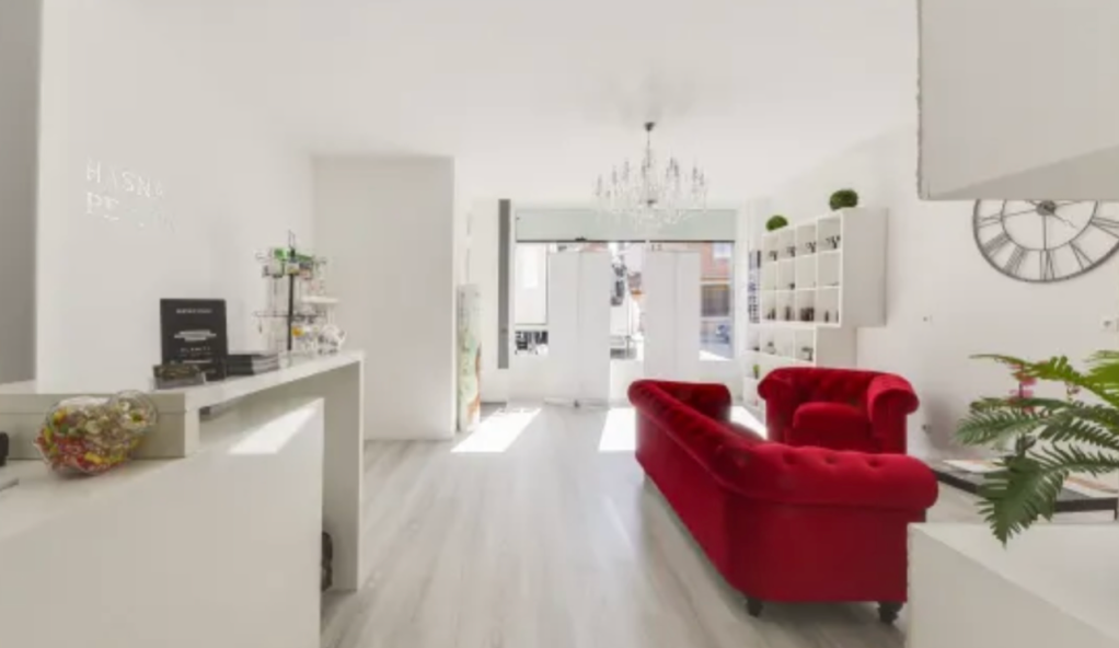 Local commercial + appartement – photo 1