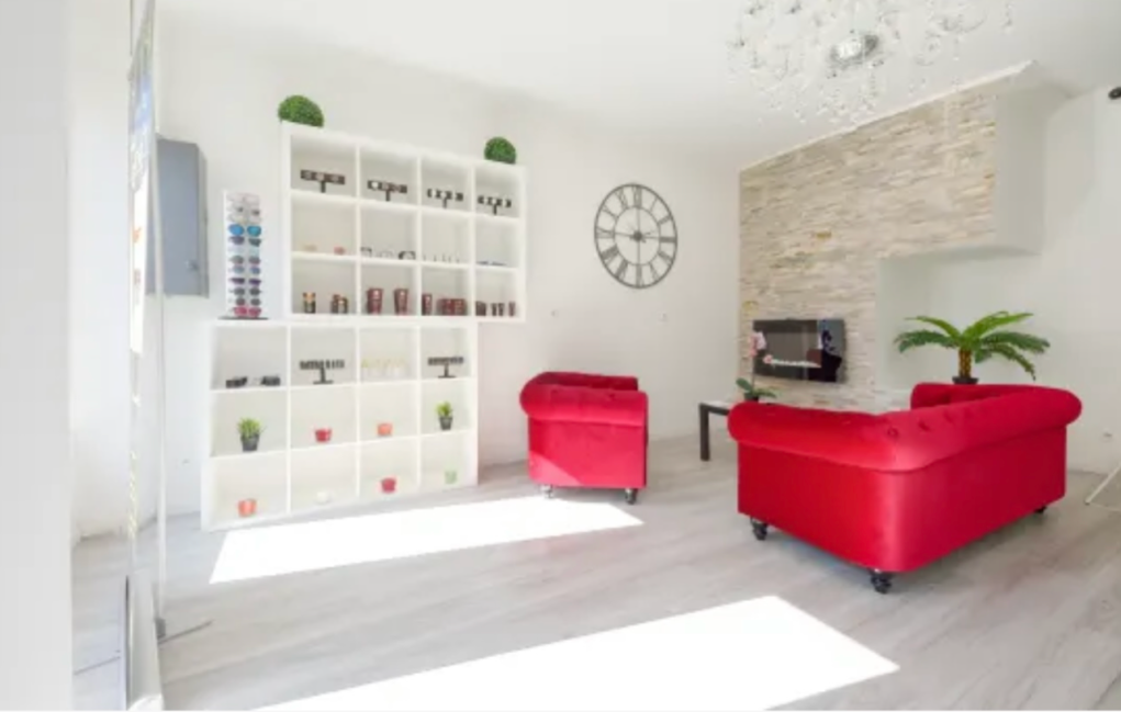 Local commercial + appartement – photo 2